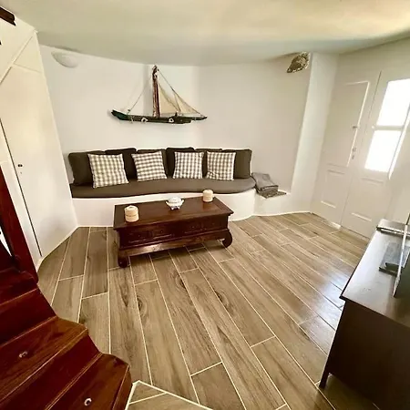 Kokkinos' Windmill Apartmán *