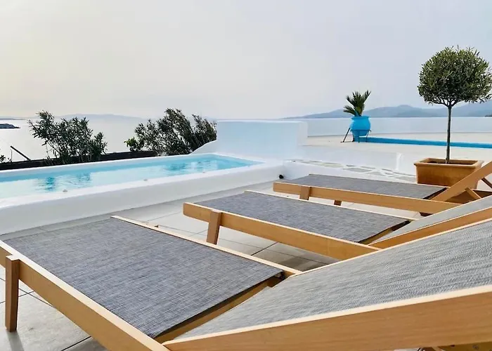 Kokkinos' Windmill * Mykonos Town